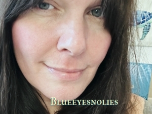 Blueeyesnolies